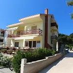 Appartamento By The Sea Brgulje, - 16217 Molat