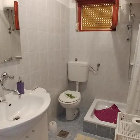 By The Sea Brgulje, - 16217 *